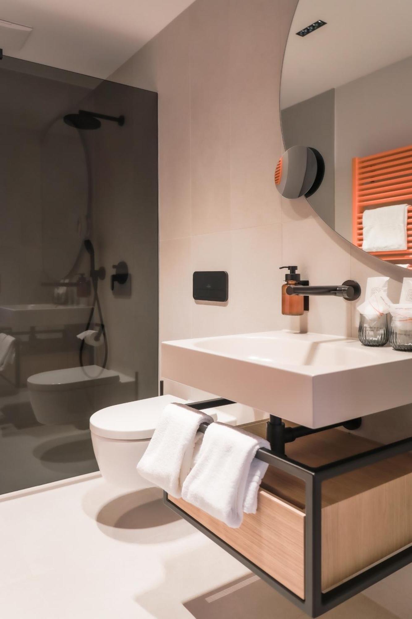 Art Hotel Ален Екстер'єр фото